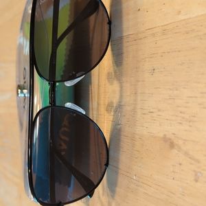 Quay sunglasses
